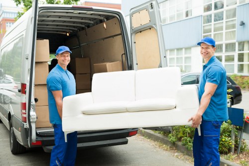 Moving and storage service in Paddington
